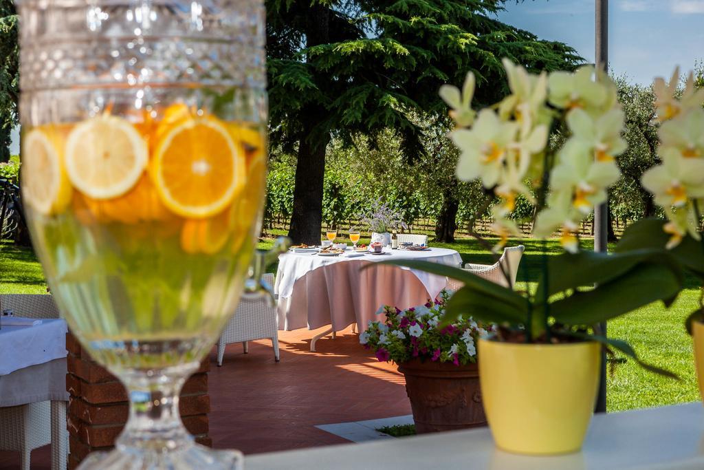 Quercia Belvedere Relais Бардолино Экстерьер фото